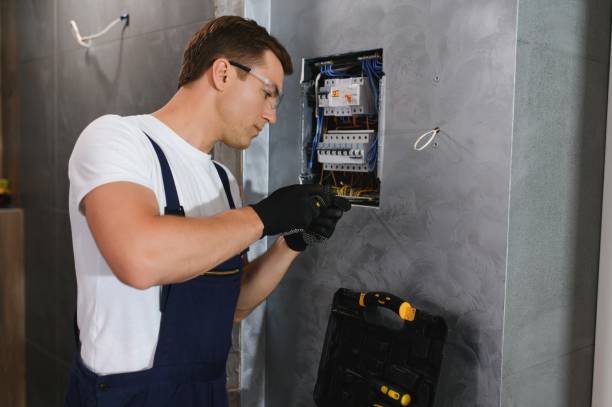 Best 24-Hour Electrician  in Cleveland, WI